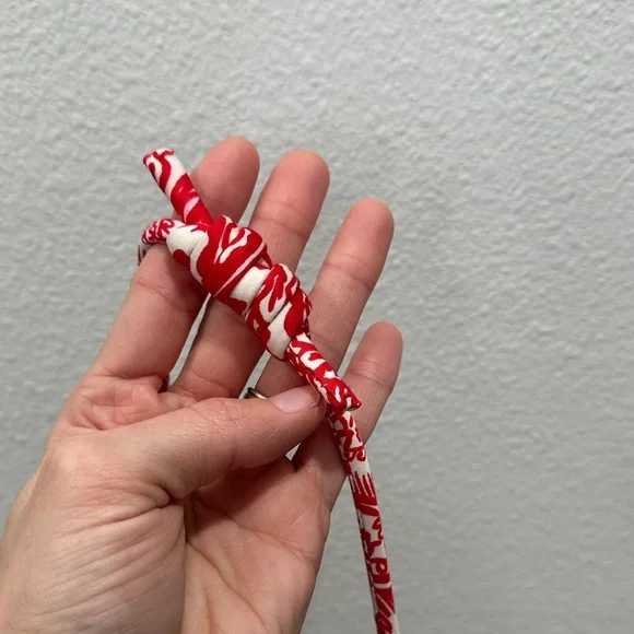 Vera Bradley Original Hipster in Paisley Key Red NWOT zipper purse bag - Picture 5 of 8